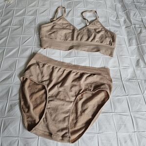 Branwyn Merino Wool Bralette and Panty Set In Size Large